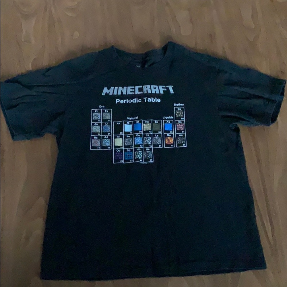 EUC Minecraft shirt 10/12